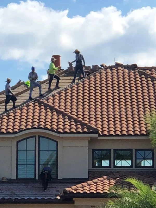 Roofers on roof-1